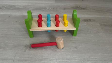 Drevena zatlkacka woody, 