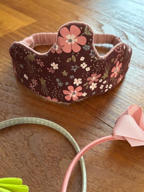 Čelenky, sponky, korunka, h&m