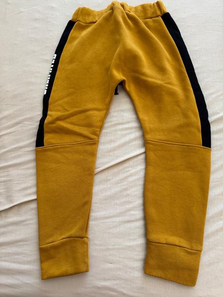 Zateplené tepláky, 128