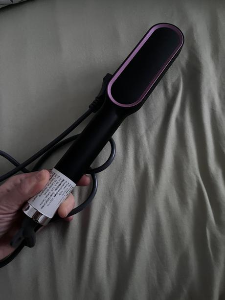 Vyrovnávacia kefa na vlasy,