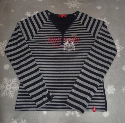 Pásikavé tričko, 158