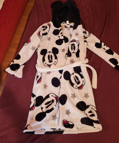 Krásny h&m mäkkulinký župan, h&m,140