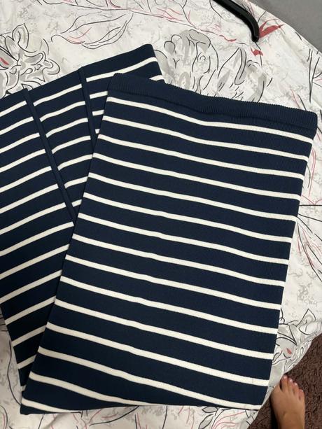 Berhska sukňa veľkosť s, bershka,s