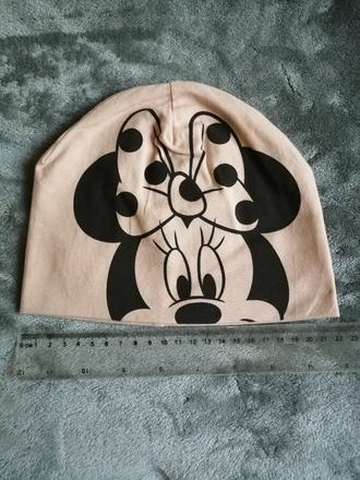 Dvojvrstvová čiapka, 98