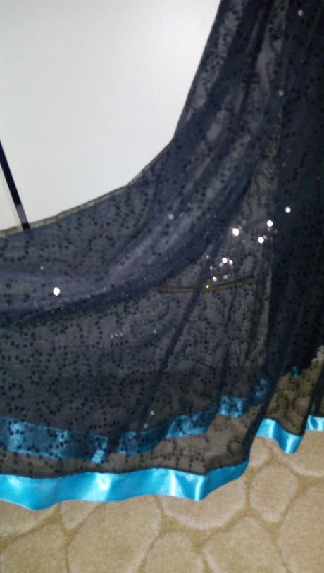 Spoločenské saty, xl