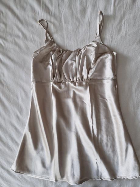 824sp_strieborny top, s