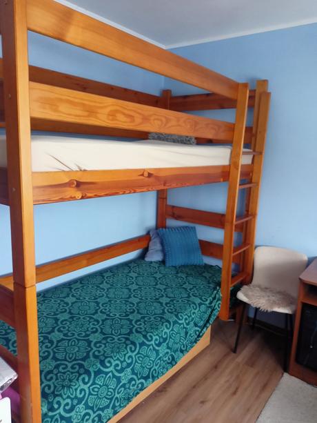 Poschodová posteľ s masívu, šírka (cm): 100,dĺžka (cm): 210