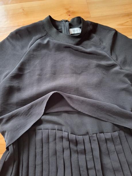 Šaty, plisovaná sukňa zn. envii, 34