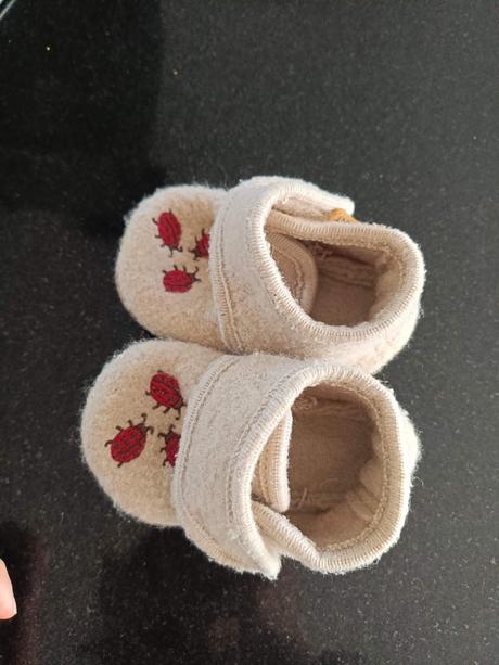 En fant / enfant vlnene papuče, en fant,20