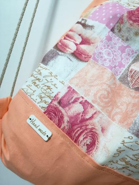 Batoh - makrónky & lososová,