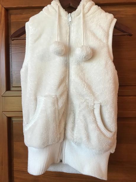 Chlpatá vestička s uškami, xs