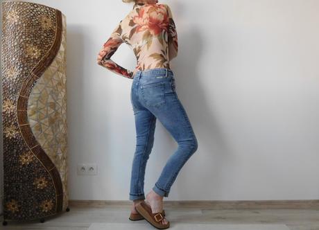 Body kvietkované vzor pružné +rifle,, s