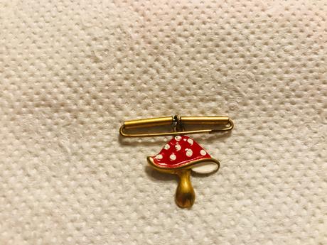 Retro odznak muchotrávka,