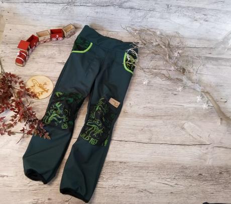 Softshell nohavice dinosaury 134 nastaviteľný pás, 134