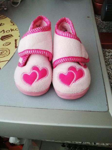 Papuče, deichmann,23