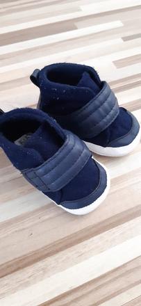 Capačky, f&f,<17