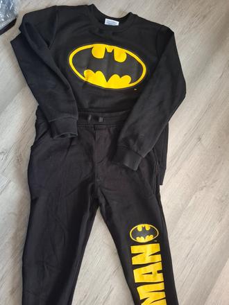 Súprava batman top stav 140veľ., 140