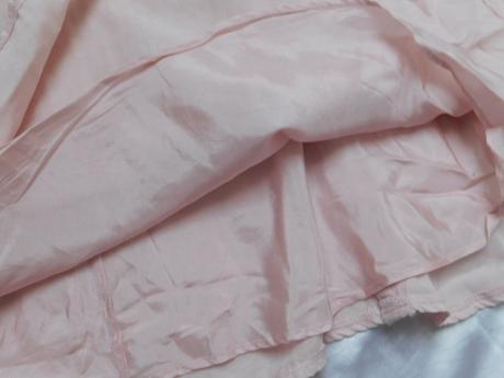 Luxusny hodvabny letny kostym, 38