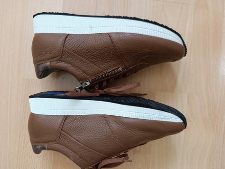 Kožené tenisky, 37