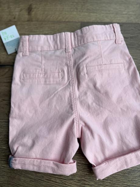 Šortky, primark,92