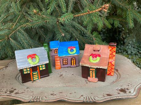 Keramické domčeky,