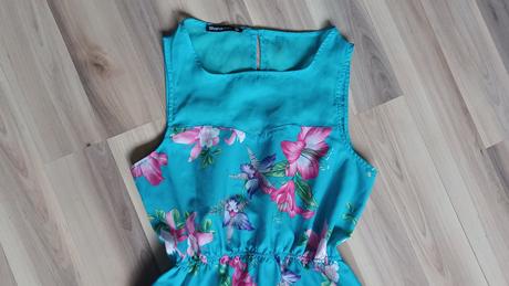 Kvetované letné šaty, m