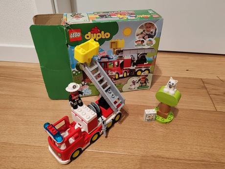 Lego duplo 10969 hasičské auto,