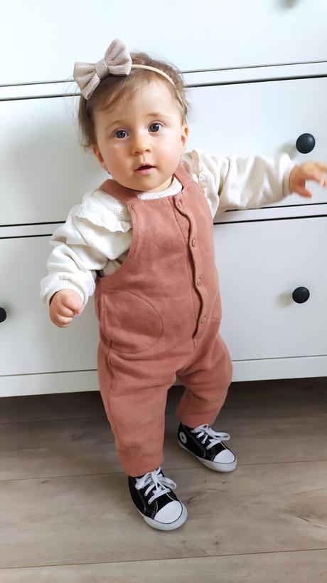 Komplet mikina a trakače, zara,74