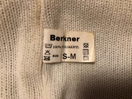 Čiapka- 2 vrstvy zn. berkner, 