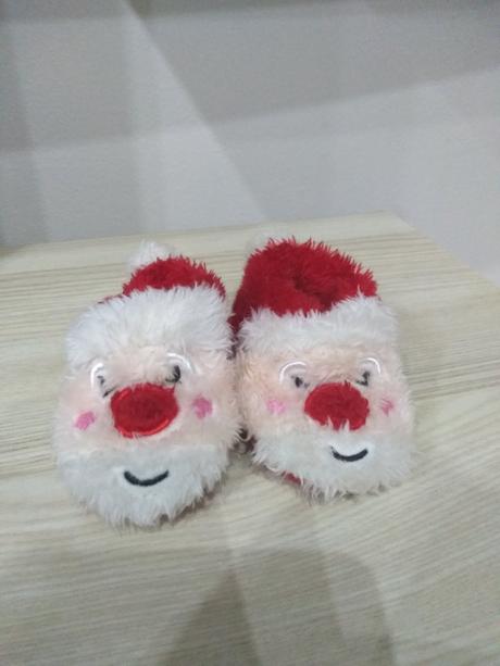 Vianočné capacky, <17