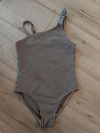 Plavky krasne, c&a,110