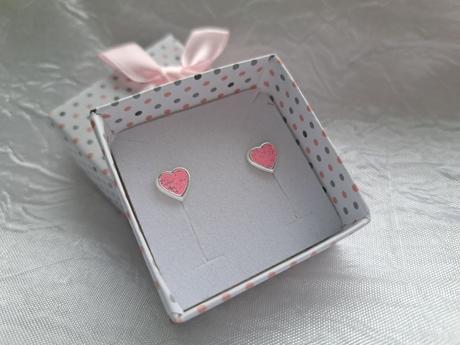Strieborné puzetové náušnice srdiečka,