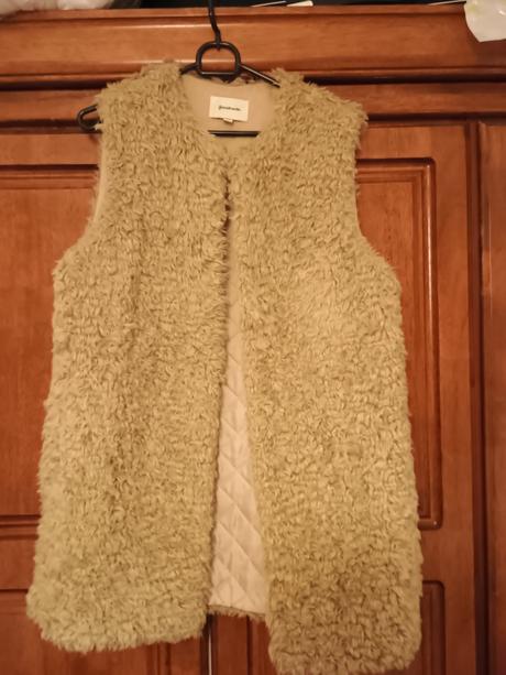 Teplučka vesta stradivarius, stradivarius,m