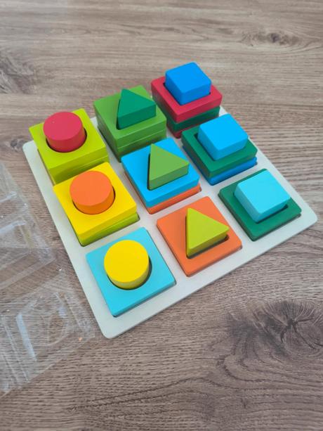 Drevená hračka - skladačka, 