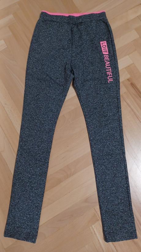 Hrubšie legíny, veľ  146, 146