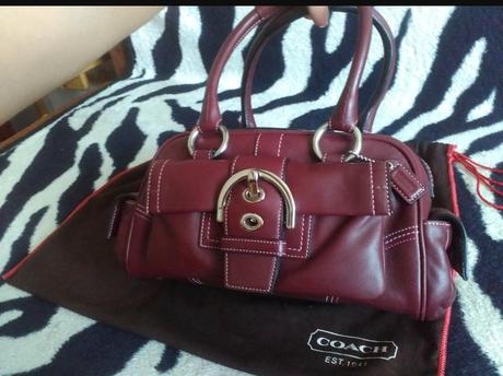 Kabelka coach, coach