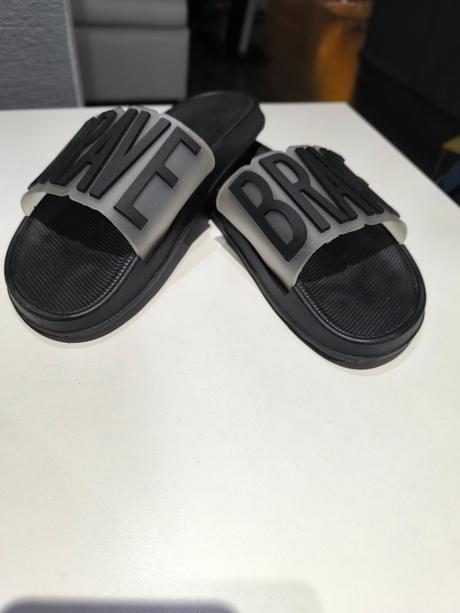 Dámske šľapky-nové, 39