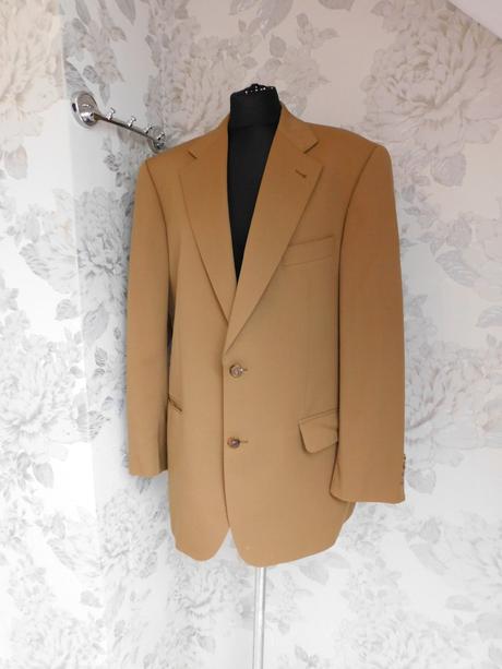 Buberry luxusne panske sako, burberry,l