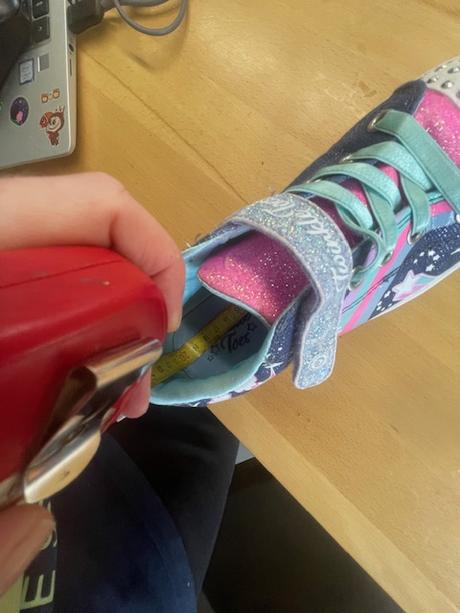 Predám dievčenské tenisky skechers, skechers,33