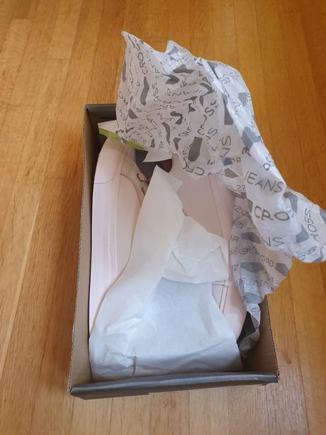 Ružové tenisky, 38