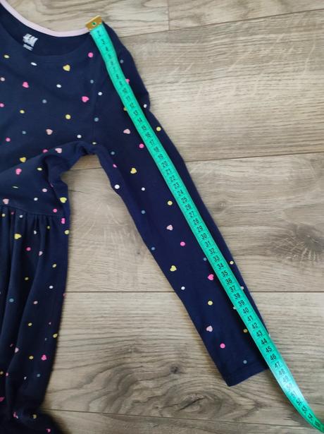 Srdiečkove saty, h&m,128