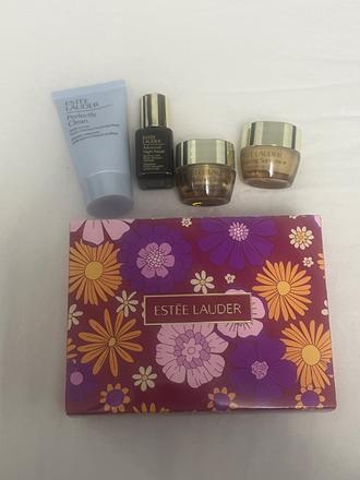 Estee lauder box, 