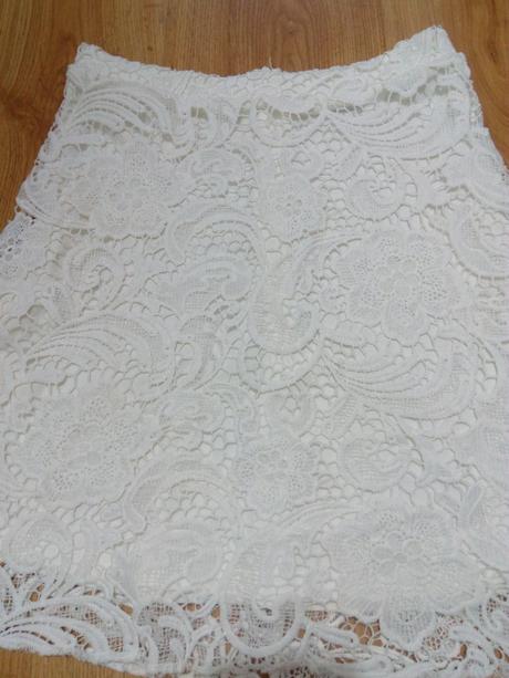 Krémová sukňa, amisu,34