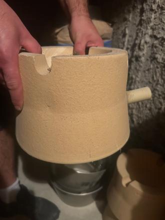 Podstavec s odvodom kondenzatu, 