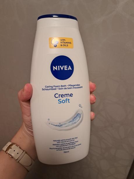 Nivea soft 750ml, 