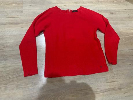 Sveter l, reserved,l