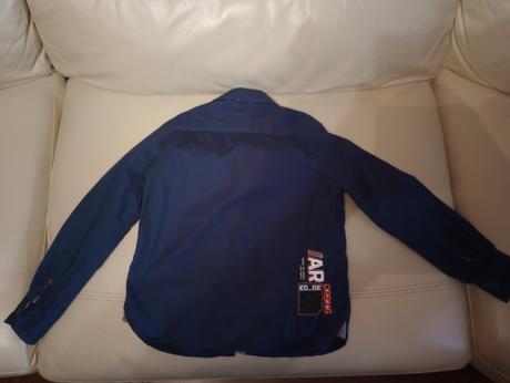 Ponúkam chlapčenskú košeľu, takko,134