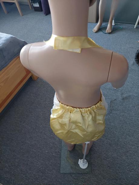 Princezná bella kráska a zviera veľ.104-116,