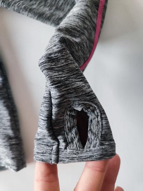 Športová mikina, 104