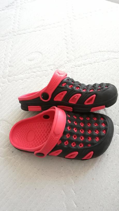 Predám šľapky(kroksy)., 31